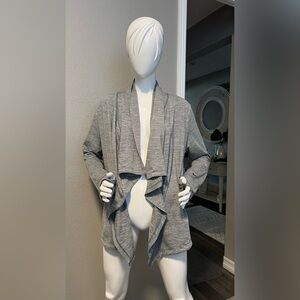 Nike Dri Fit Yoga Draped Cardigan in Heathered Gray size M